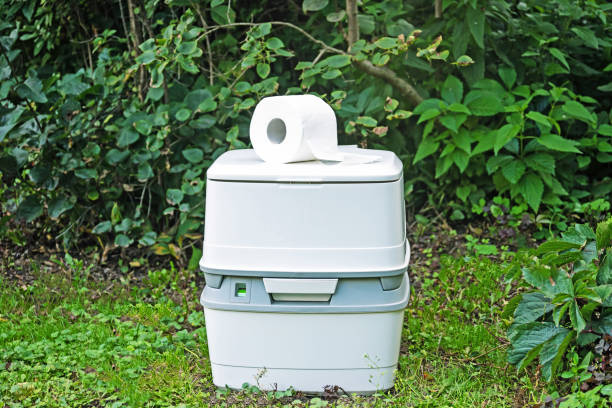Portable Toilet Options We Offer in Frankfort, OH